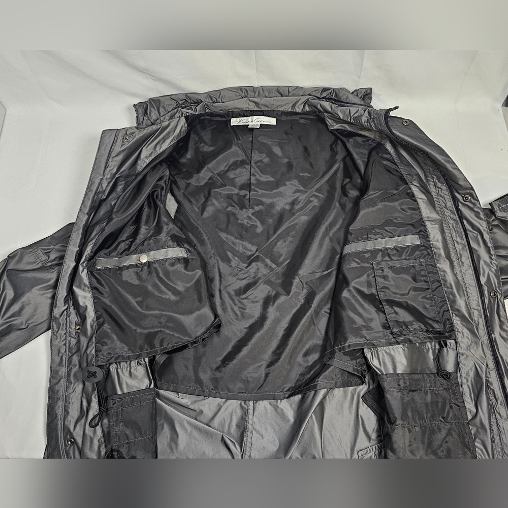 Kenneth Cole hooded lightweight long jacket in dark silver. Men's Sm. EUC - Picture 6 of 13